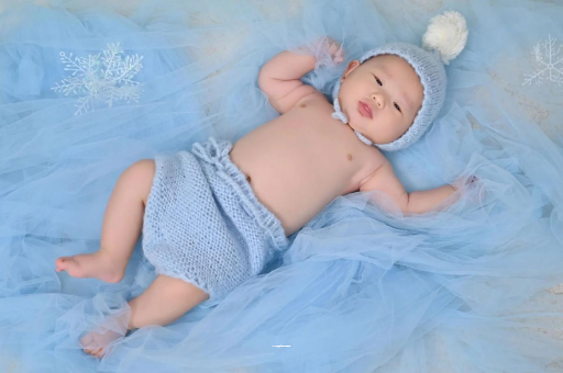 内蒙古宝宝几个月开始吃辅食